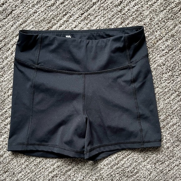 all in motion Pants - Black Running shorts